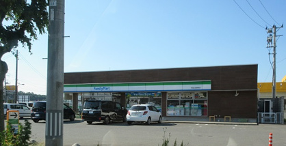 ファミリーマート秋田臨海店の画像1