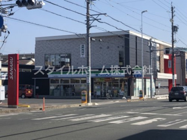 ファミリーマート 豊橋南栄駅前店の画像1