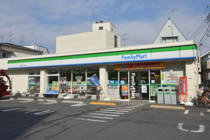 ファミリーマート 阿佐谷北六丁目店の画像1