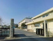 桶川市立桶川中学校の画像1
