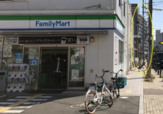 ファミリーマート　南海堺駅前店