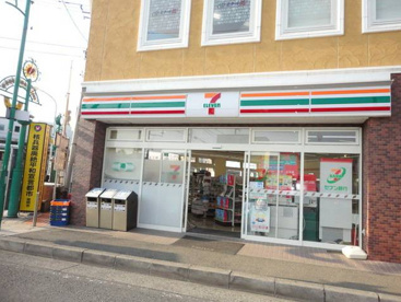 セブンイレブン 相武台駅前店の画像1