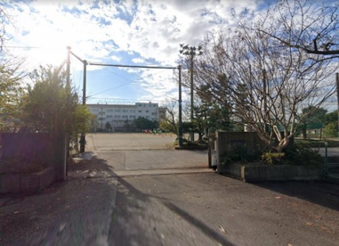 市川市立百合台小学校の画像1