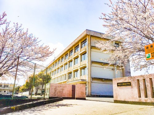 鈴鹿市立創徳中学校の画像