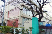 渋谷区立臨川みんなの図書館