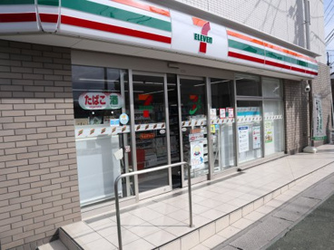 セブンイレブン 鬼越駅前店の画像1