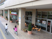 マクドナルド　ＣＯＣＯＥあまがさき店