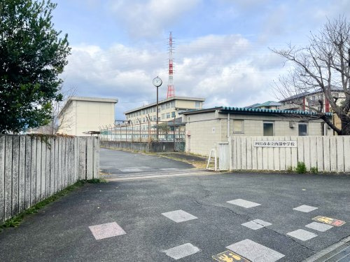 四日市市立内部中学校の画像
