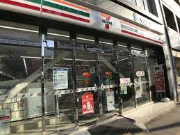 セブン-イレブン 台東蔵前２丁目店の画像3