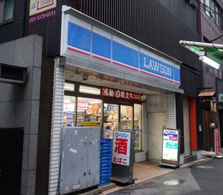 ローソン 大江戸線新宿駅前店の画像1