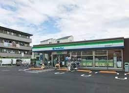 ファミリーマート 練馬西税務署前店の画像1