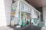 ファミリーマート 西新宿八丁目店