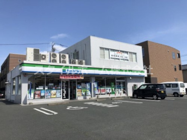 ファミリーマート 豊橋東脇店の画像1
