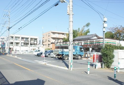 セブンイレブン さいたま櫛引町1丁目南店の画像1