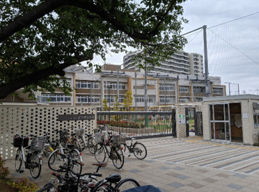 守口市立よつば小学校の画像1