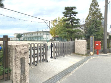 桑名市立長島北部小学校の画像1