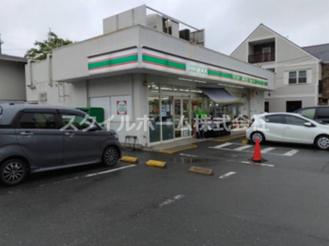 ローソンストア100 豊橋多米西町店の画像1