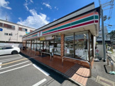 セブンイレブン川西鼓滝駅前店