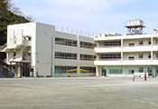 逗子市立小坪小学校の画像1