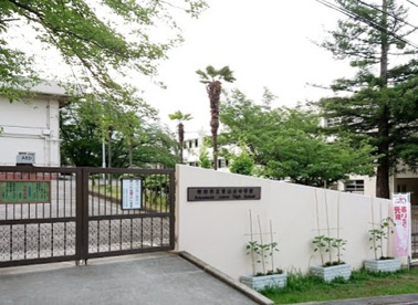 青山台中学校の画像1