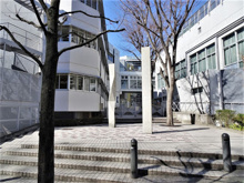 新宿区立落合中学校