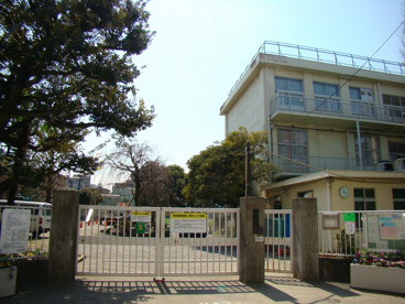 和泉小学校の画像1