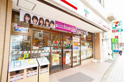 セブン-イレブン 大和駅前店の画像1