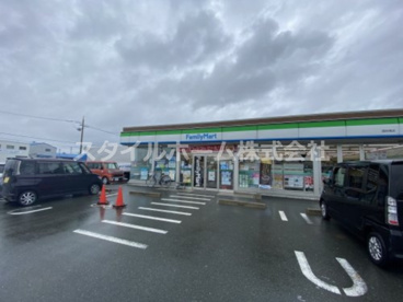 ファミリーマート国府南店の画像1