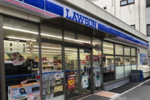 ローソン 新宿曙橋店