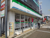 コンビニエンスストア ファミリーマート芦屋呉川町