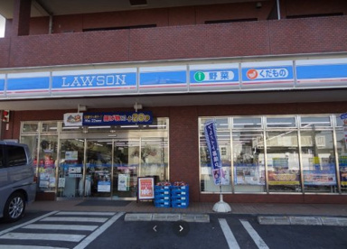 ローソン横浜北寺尾5丁目店の画像1