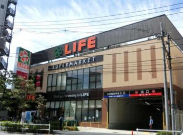 ライフ 若松河田駅前店の画像1