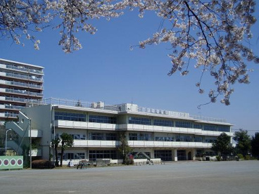 谷戸第二小学校の画像1