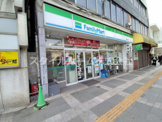 ファミリーマート 豊橋駅東口店