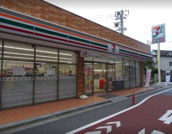 セブンイレブン 大田区西糀谷4丁目店の画像1