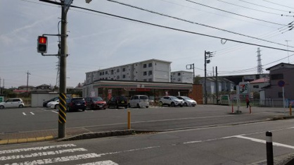 セブン-イレブン さむかわ中央公園前店の画像1