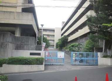 片山小学校の画像1