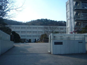 北須磨高等学校の画像1