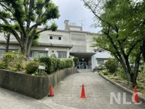 上野小学校