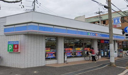 ローソン 尼崎武庫之荘六丁目店の画像1