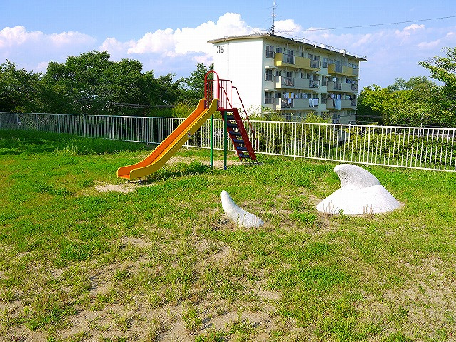 Ur都市機構富雄団地児童公園 写真 アクセス 営業時間 奈良県の賃貸なら 賃貸のマサキ
