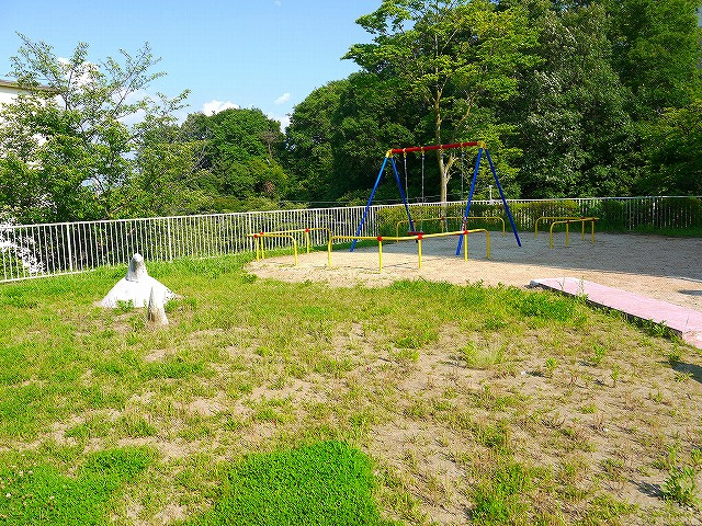 Ur都市機構富雄団地児童公園 写真 アクセス 営業時間 奈良県の賃貸なら 賃貸のマサキ