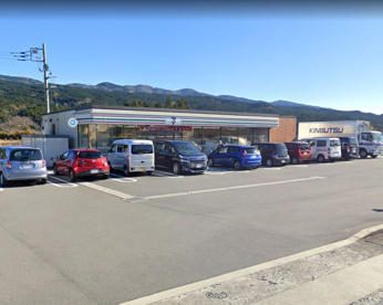 セブンイレブン御殿場かまど店の画像1