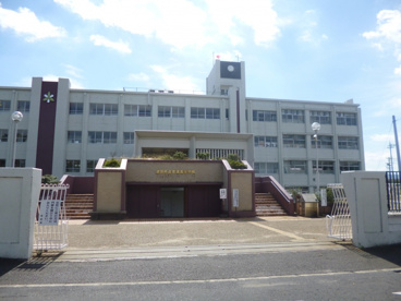 草津高等学校の画像2