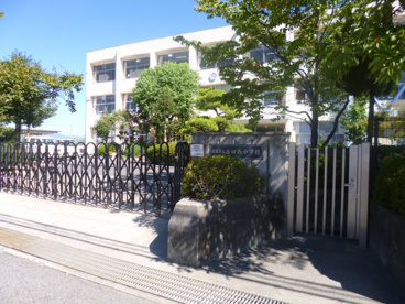 栗東市立 治田西小学校の画像1