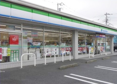 ファミリーマート 鵠沼海岸七丁目店の画像1