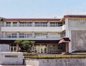 山口市立平川中学校の画像1