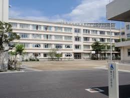 足立区立第十二中学校の画像1