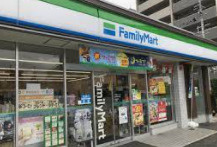 ファミリーマート 伏見舞台町店の画像1