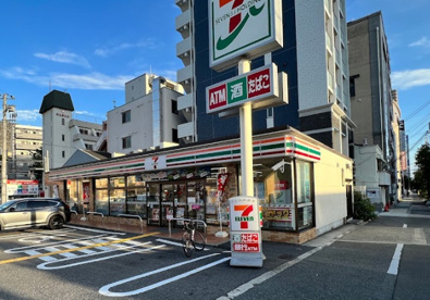 セブンイレブン 大阪天神橋8丁目店の画像1